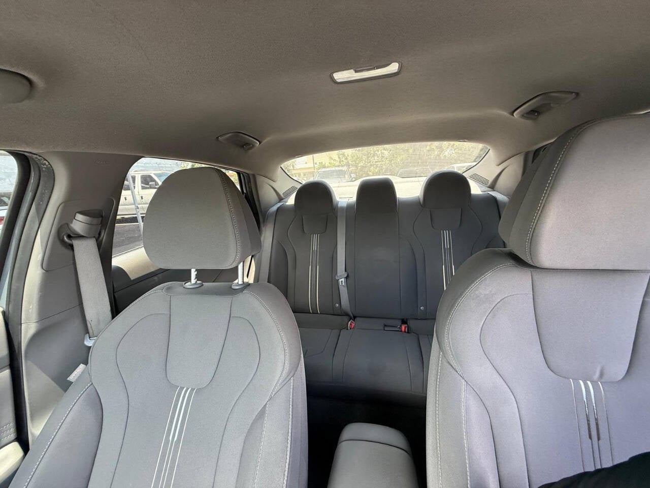 2023 Hyundai Elantra SEL 4dr Sedan