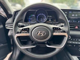 2022 Hyundai Elantra Hybrid Blue 4dr Sedan