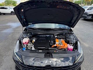 2022 Hyundai Elantra Hybrid Blue 4dr Sedan