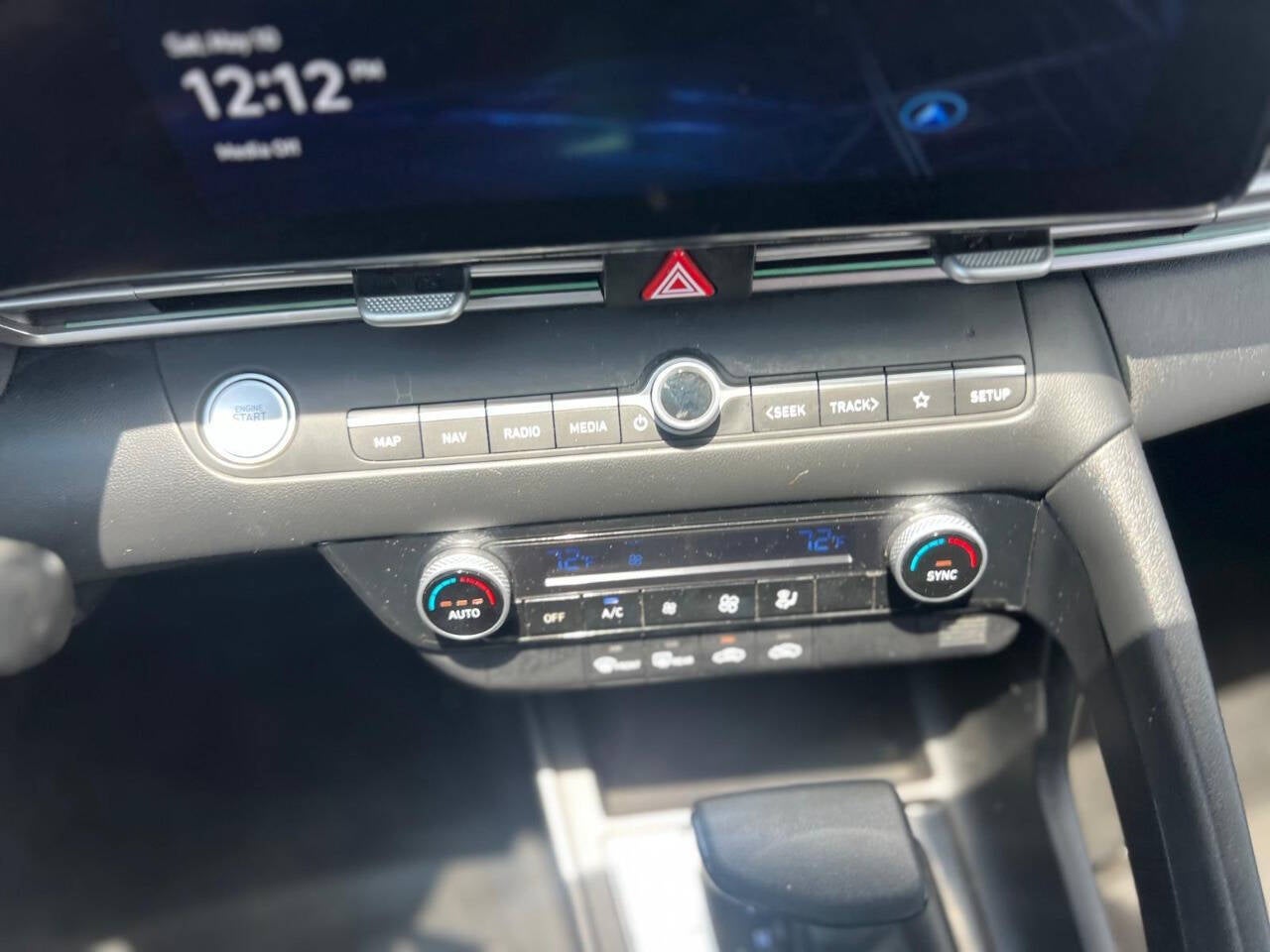 2024 Hyundai Elantra SEL 4dr Sedan