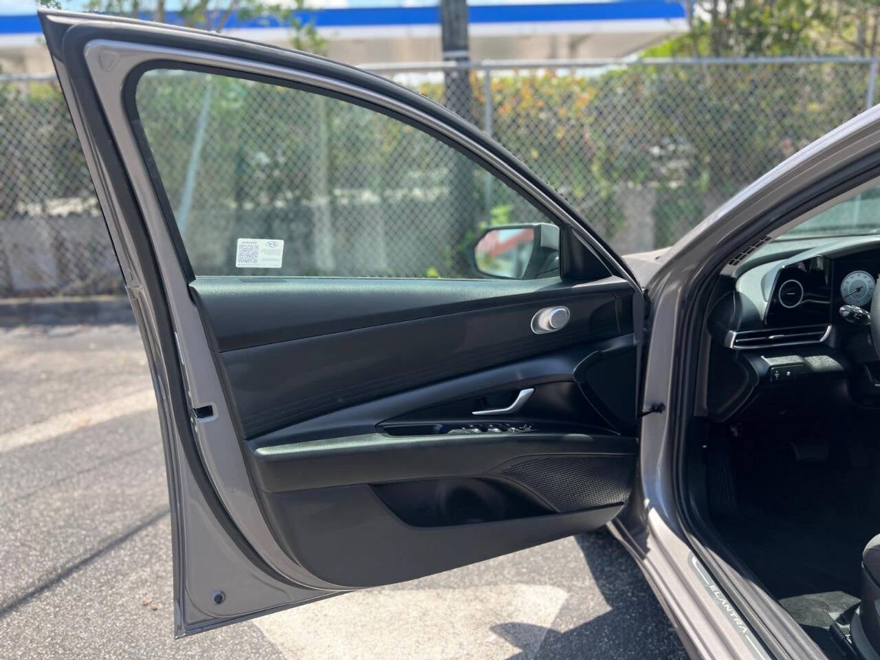 2024 Hyundai Elantra SEL 4dr Sedan