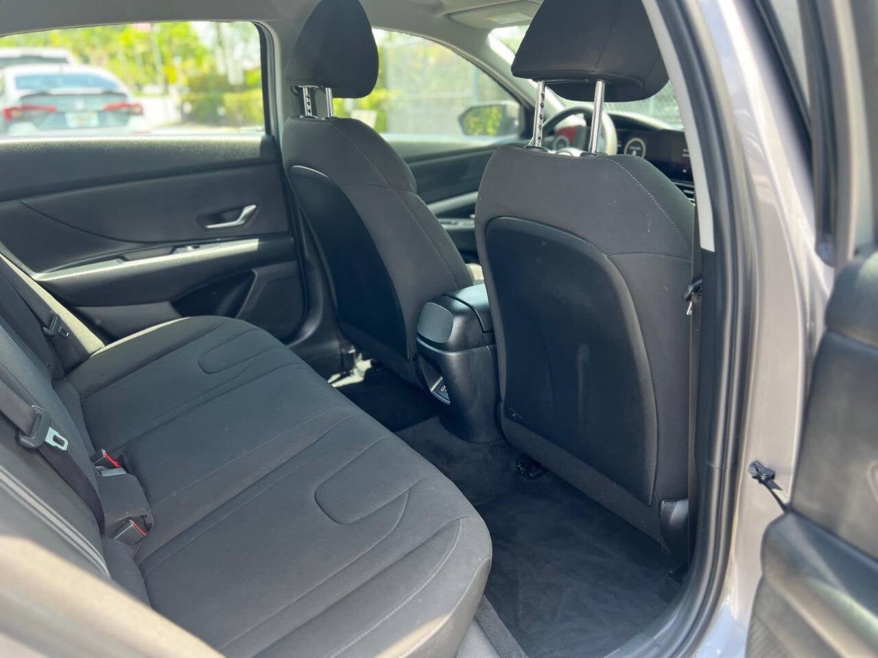 2024 Hyundai Elantra SEL 4dr Sedan