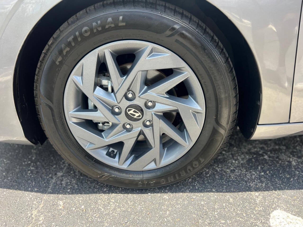 2024 Hyundai Elantra SEL 4dr Sedan