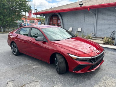 2025 Hyundai Elantra SEL Sport 4dr Sedan