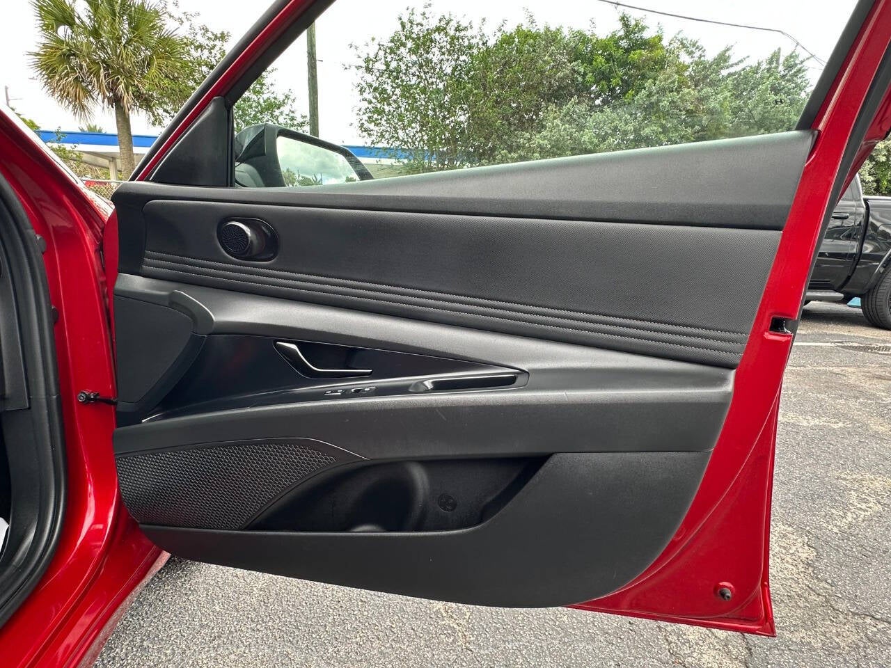 2025 Hyundai Elantra SEL Sport 4dr Sedan