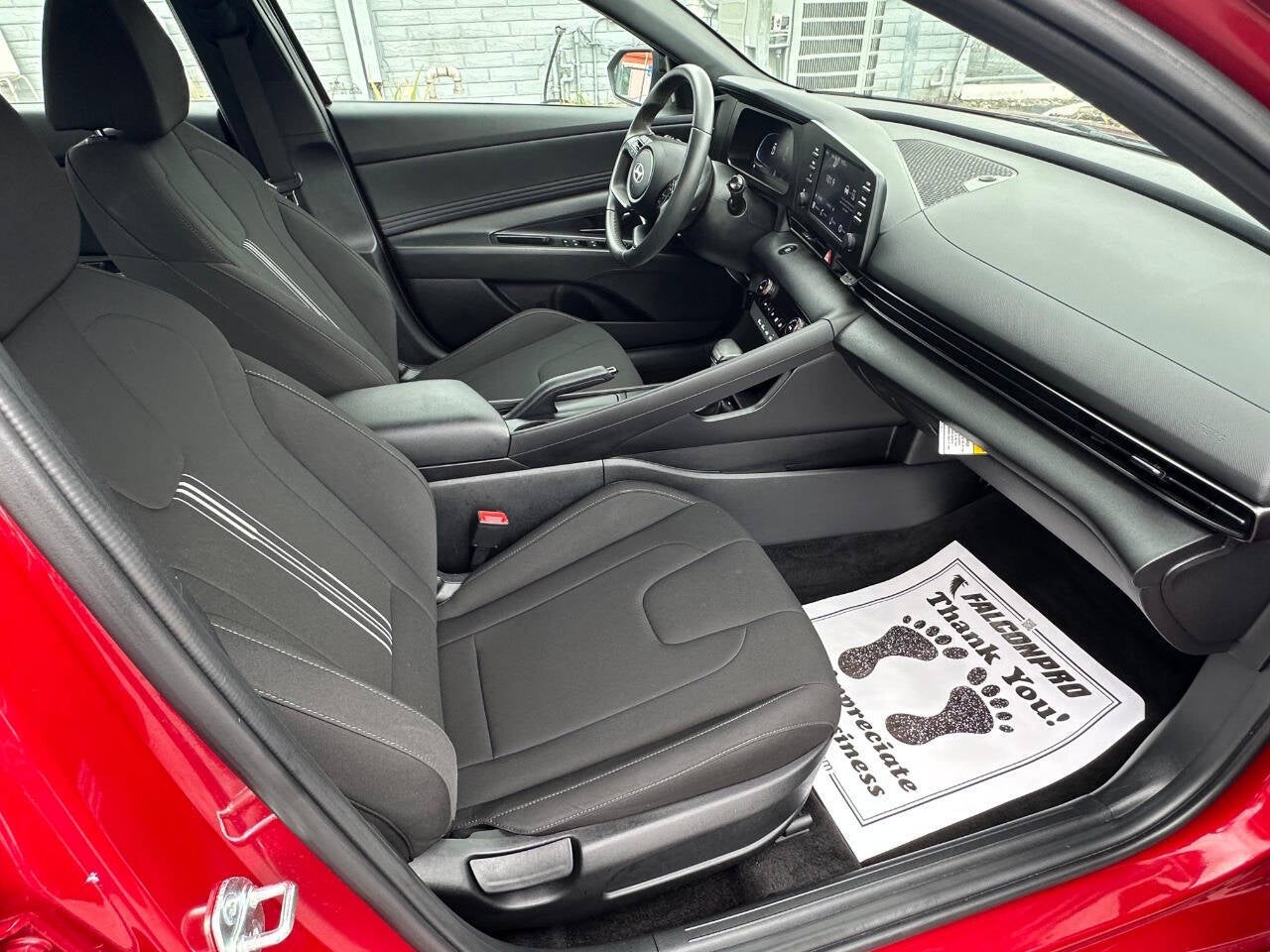 2025 Hyundai Elantra SEL Sport 4dr Sedan