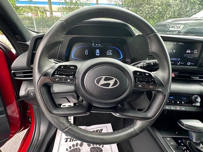 2025 Hyundai Elantra SEL Sport 4dr Sedan