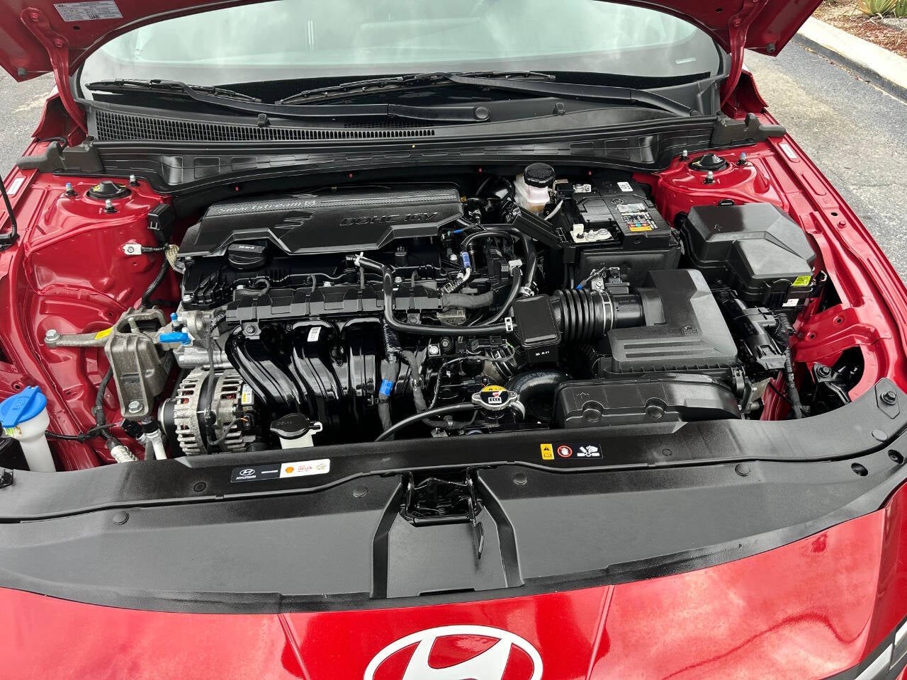 2025 Hyundai Elantra SEL Sport 4dr Sedan
