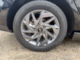 2024 Hyundai Elantra SEL 4dr Sedan