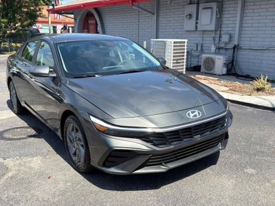 2026 Hyundai Elantra Hybrid SEL Sport 4dr Sedan
