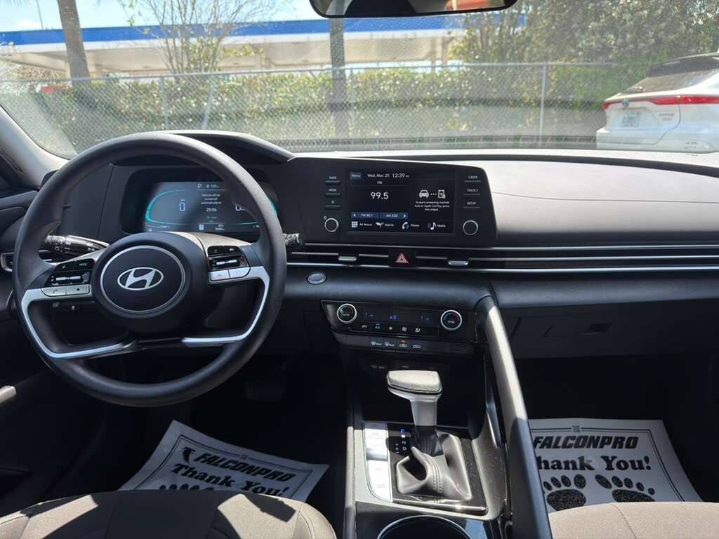 2026 Hyundai Elantra Hybrid SEL Sport 4dr Sedan