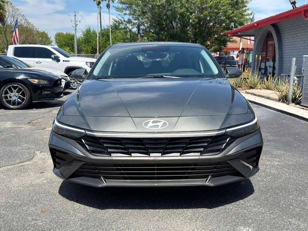 2026 Hyundai Elantra Hybrid SEL Sport 4dr Sedan