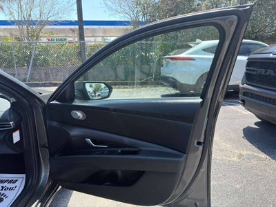 2026 Hyundai Elantra Hybrid SEL Sport 4dr Sedan