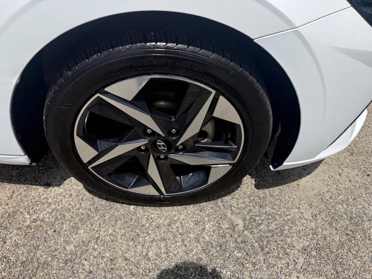 2023 Hyundai Elantra Hybrid Limited 4dr Sedan