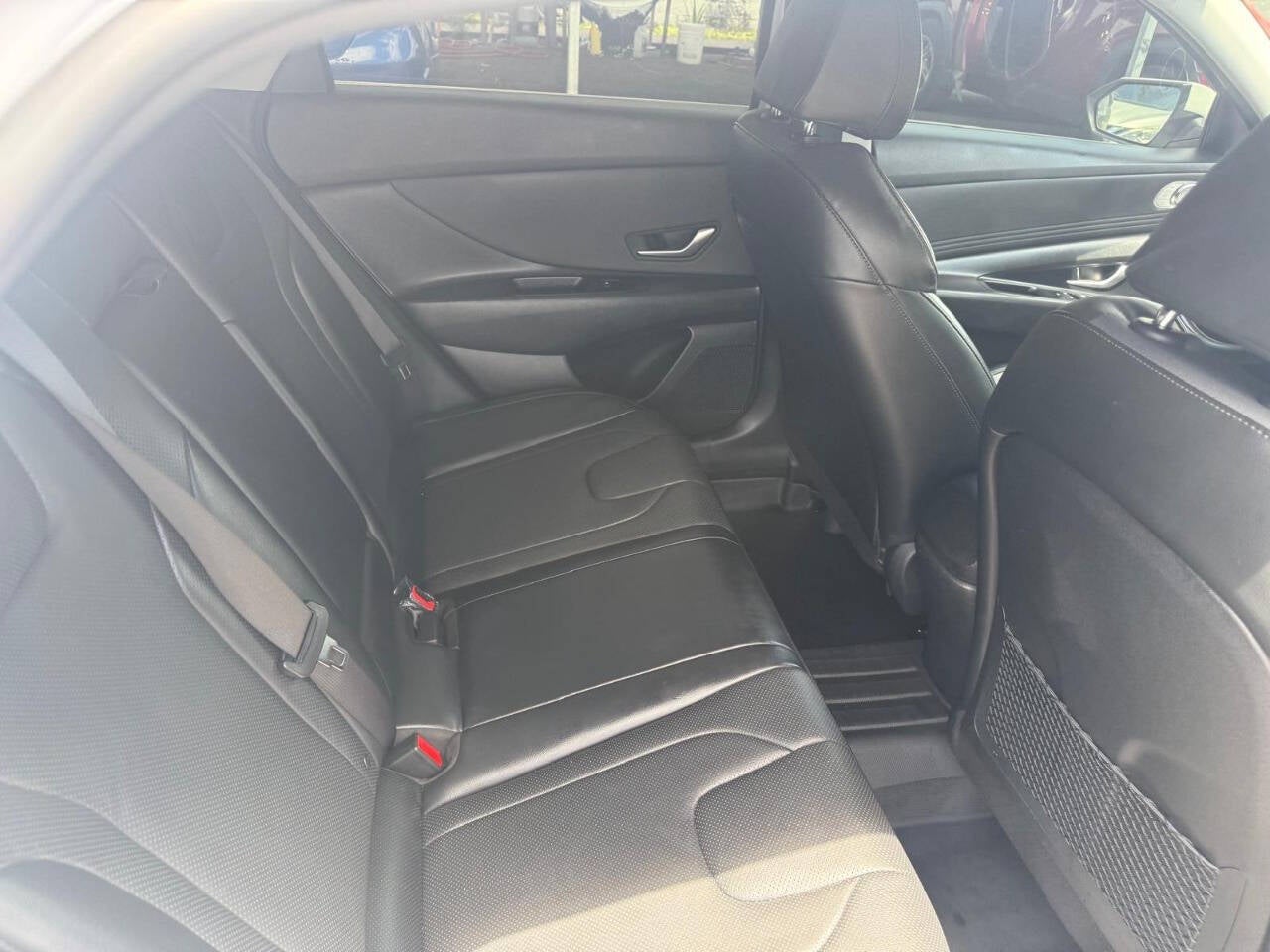 2023 Hyundai Elantra Hybrid Limited 4dr Sedan