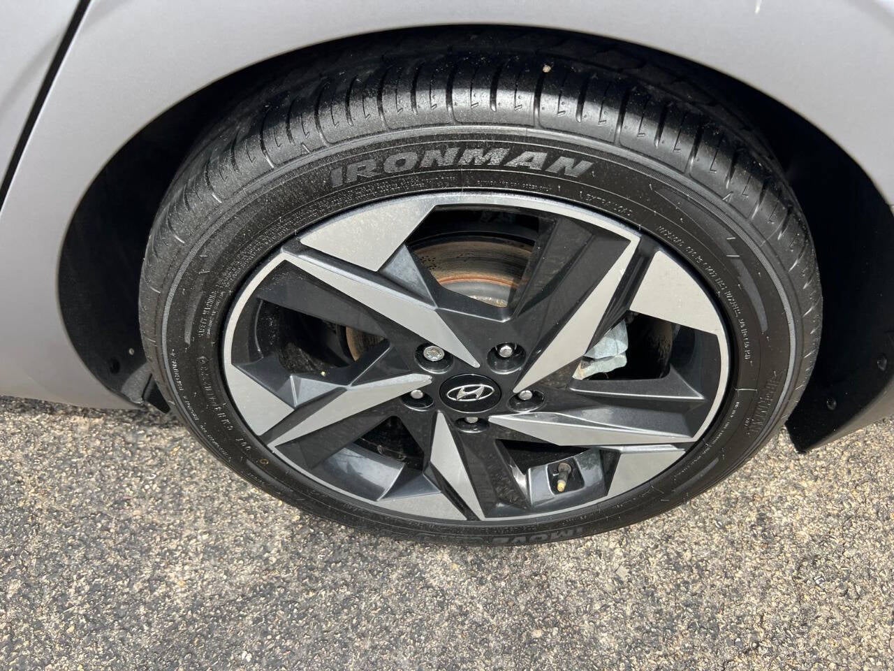 2022 Hyundai Elantra Limited 4dr Sedan SULEV