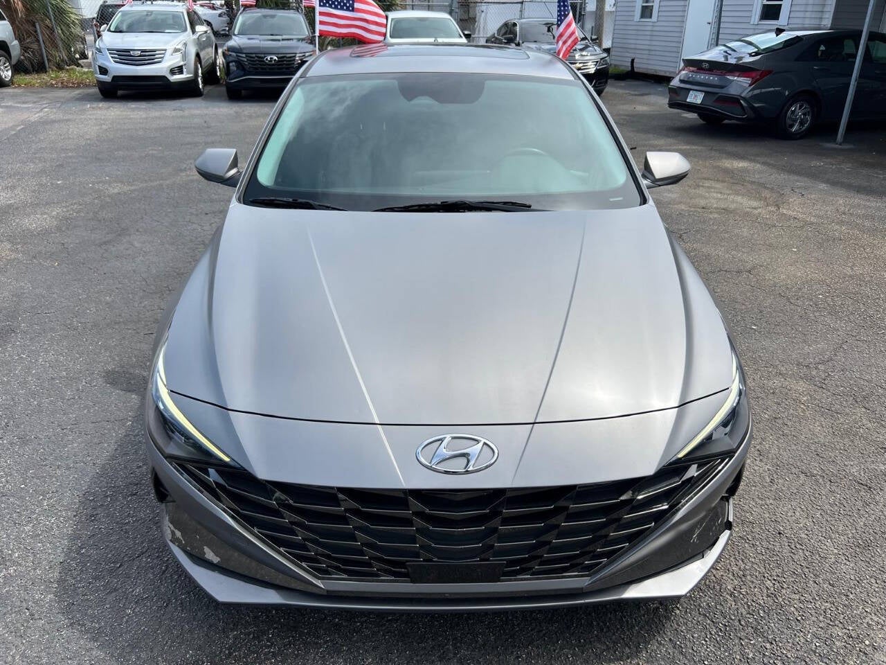2022 Hyundai Elantra Limited 4dr Sedan SULEV