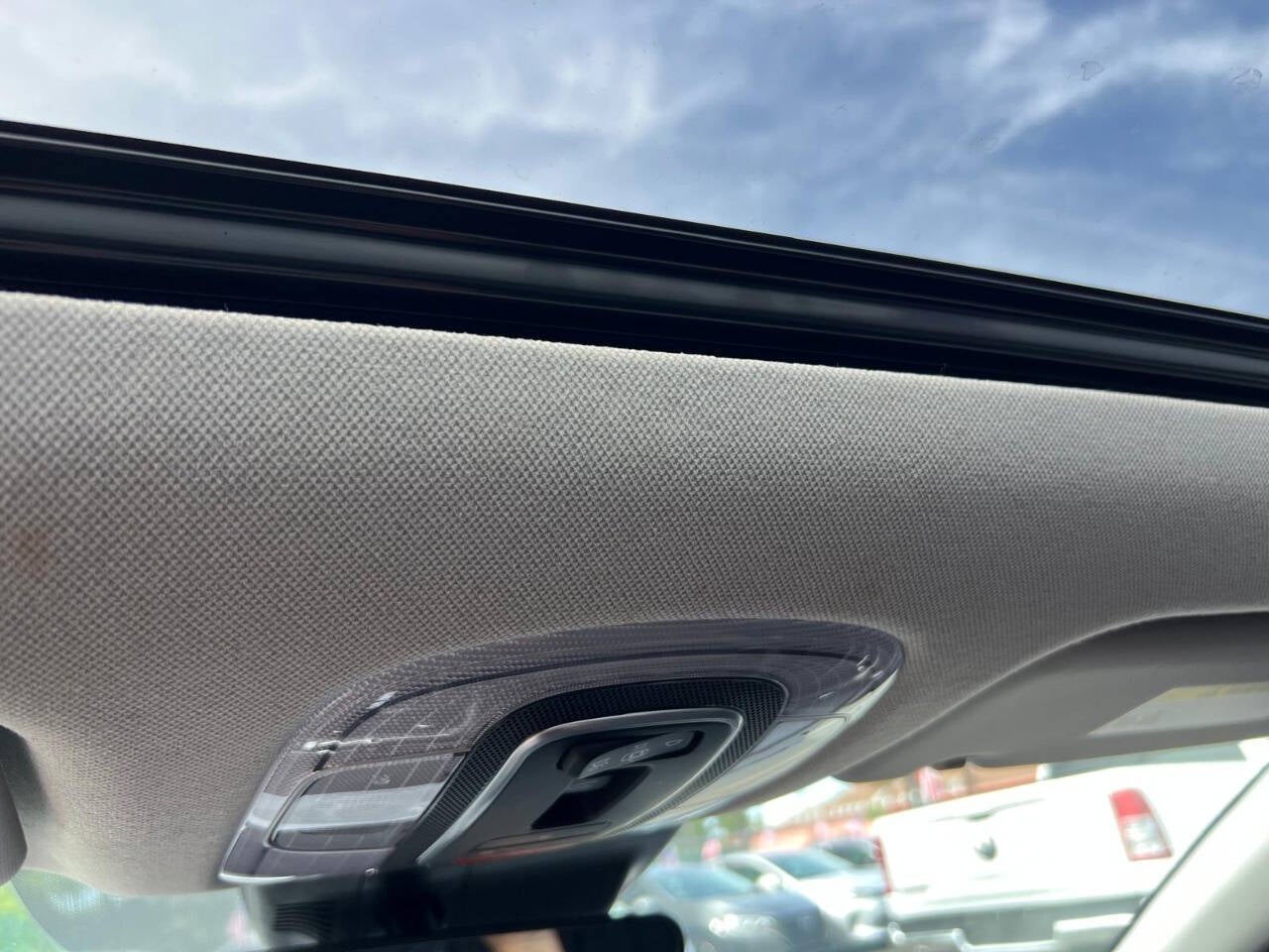 2022 Hyundai Elantra Limited 4dr Sedan SULEV