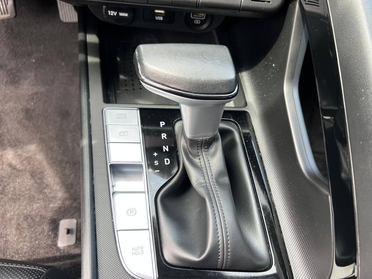 2022 Hyundai Elantra Limited 4dr Sedan SULEV