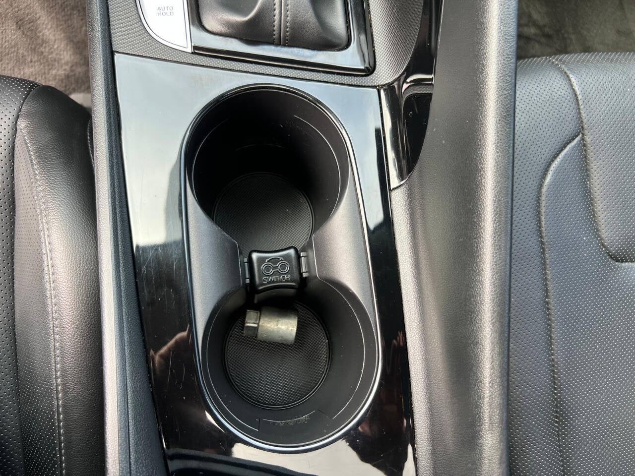 2022 Hyundai Elantra Limited 4dr Sedan SULEV