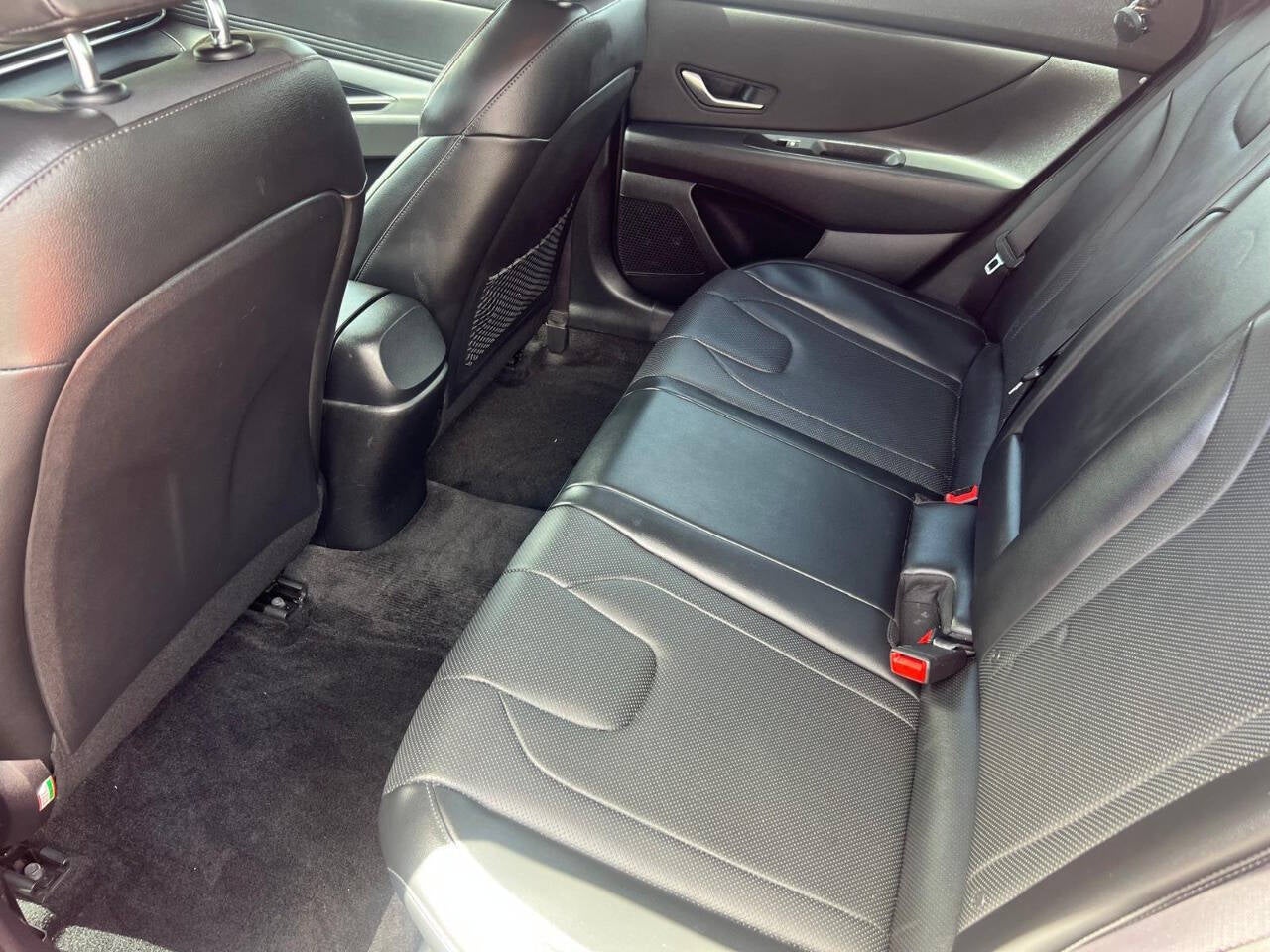 2022 Hyundai Elantra Limited 4dr Sedan SULEV