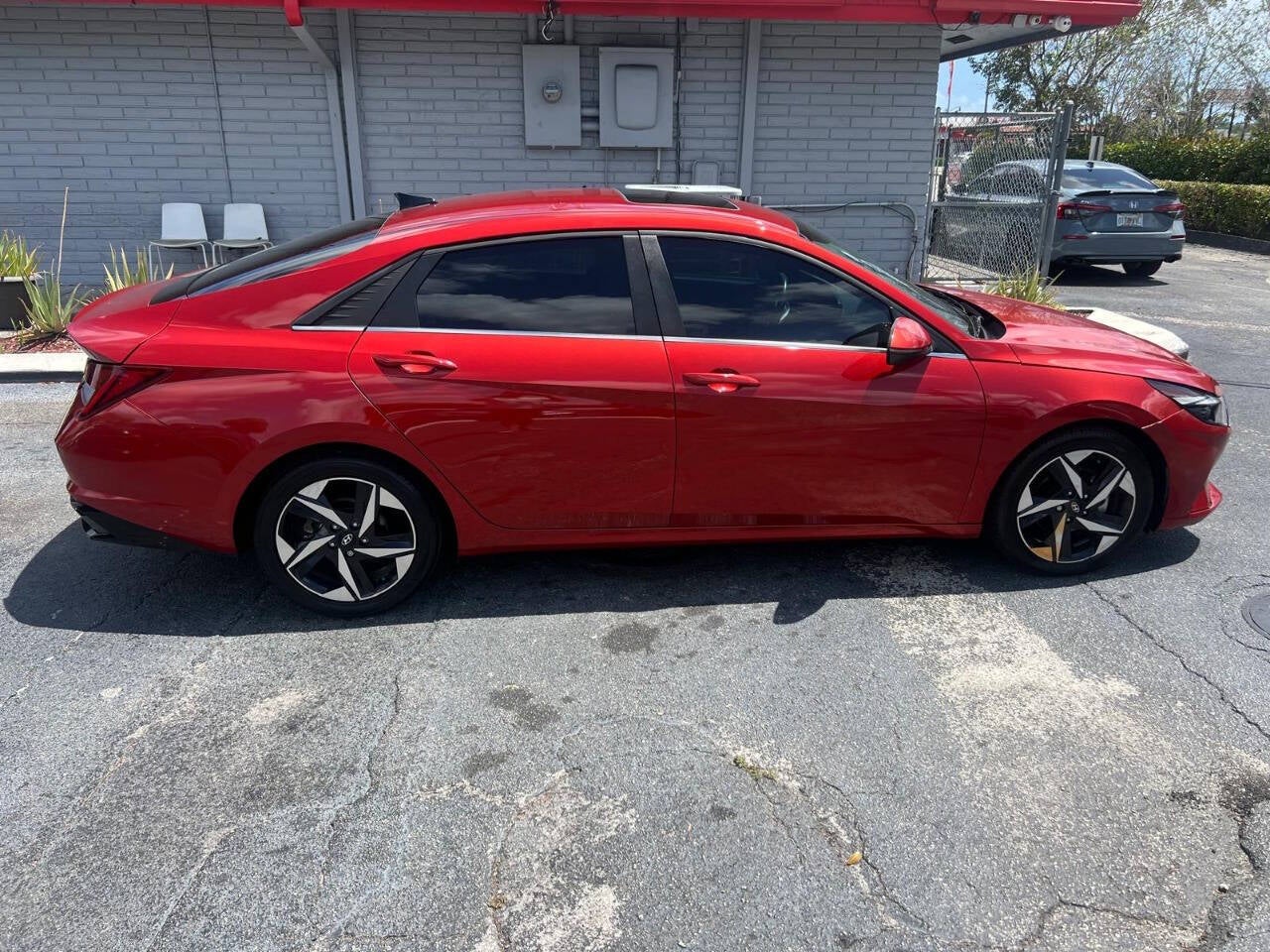 2022 Hyundai Elantra Limited 4dr Sedan SULEV