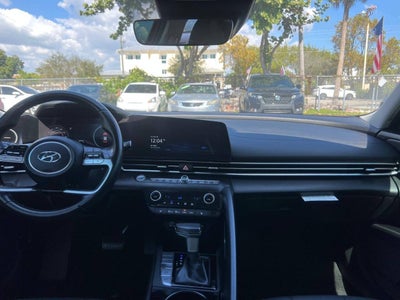 2023 Hyundai Elantra Limited 4dr Sedan SULEV