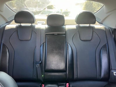 2023 Hyundai Elantra Limited 4dr Sedan SULEV