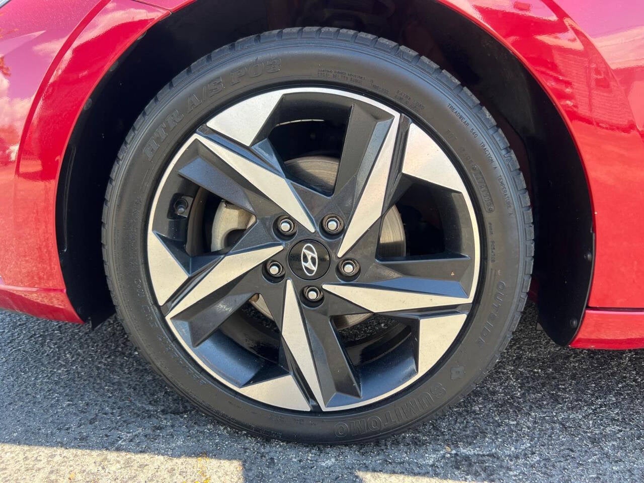 2023 Hyundai Elantra Limited 4dr Sedan SULEV