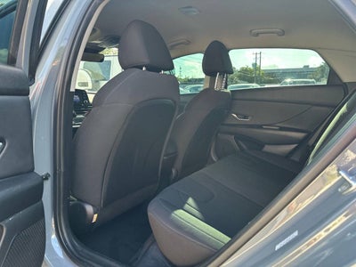 2022 Hyundai Elantra SEL 4dr Sedan SULEV