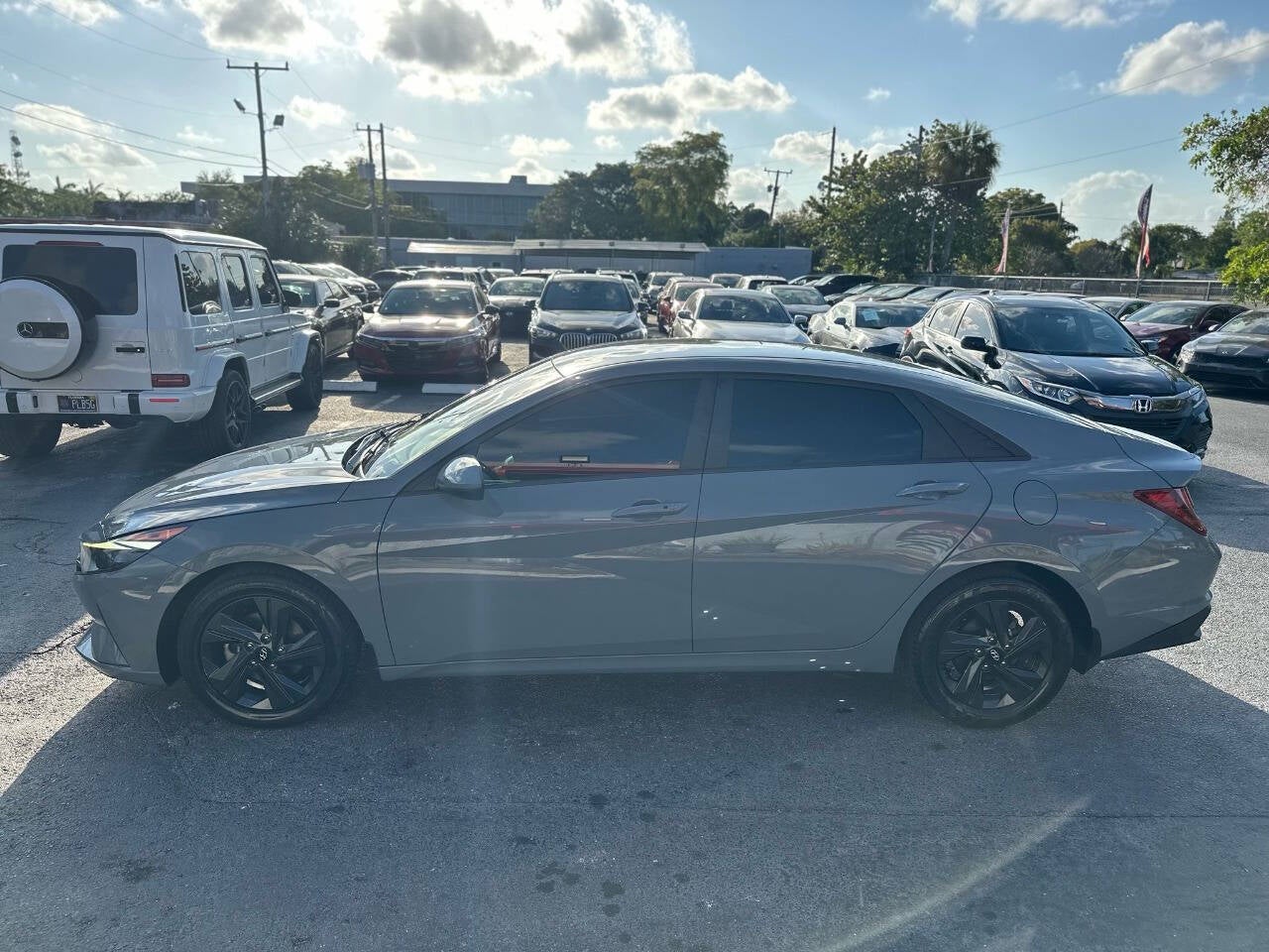 2022 Hyundai Elantra SEL 4dr Sedan SULEV