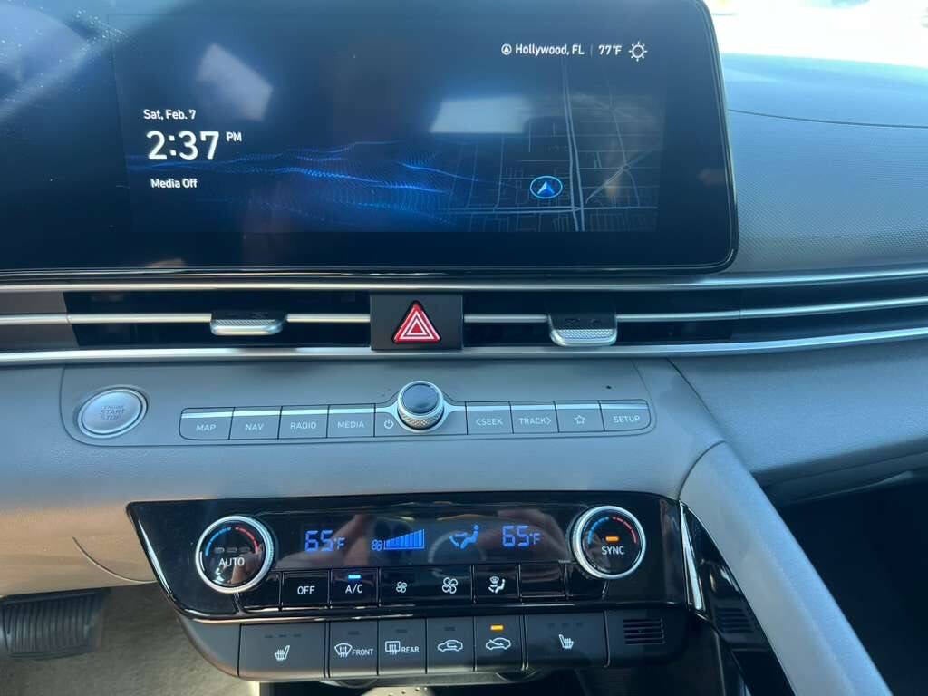 2023 Hyundai Elantra SEL 4dr Sedan SULEV