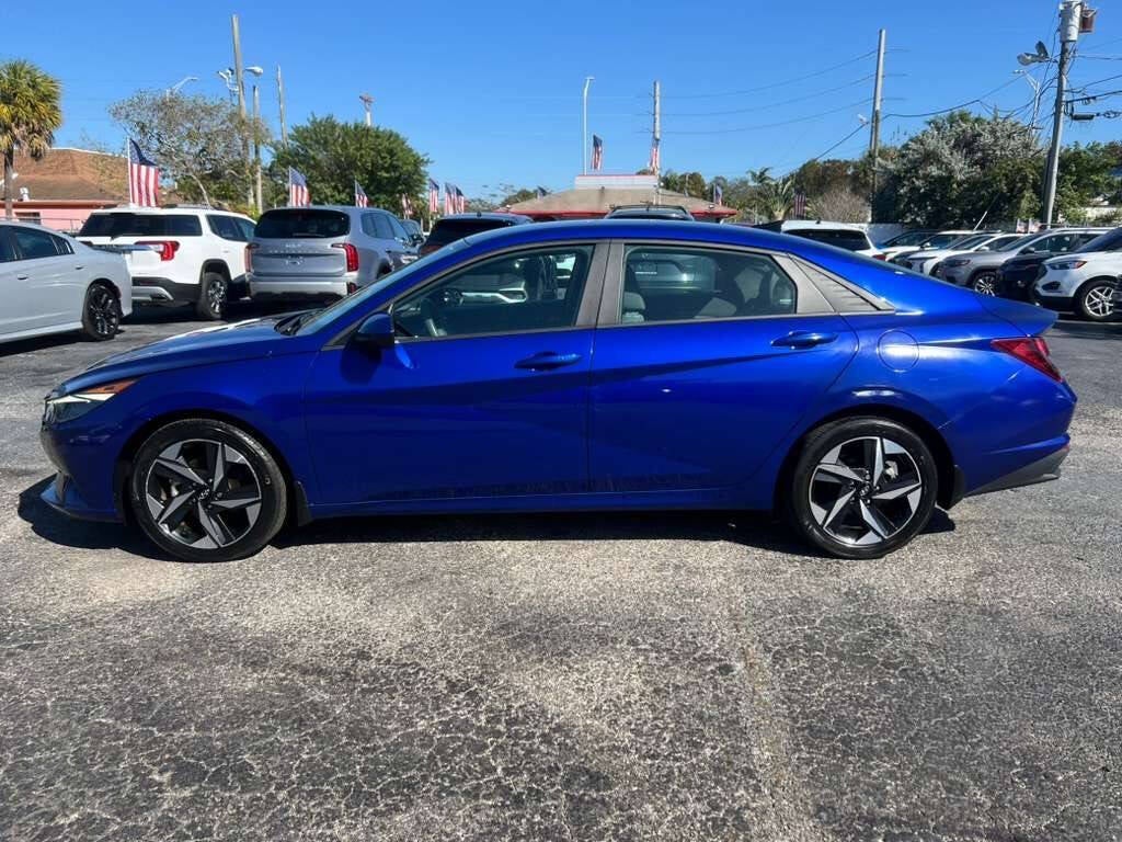 2023 Hyundai Elantra SEL 4dr Sedan SULEV
