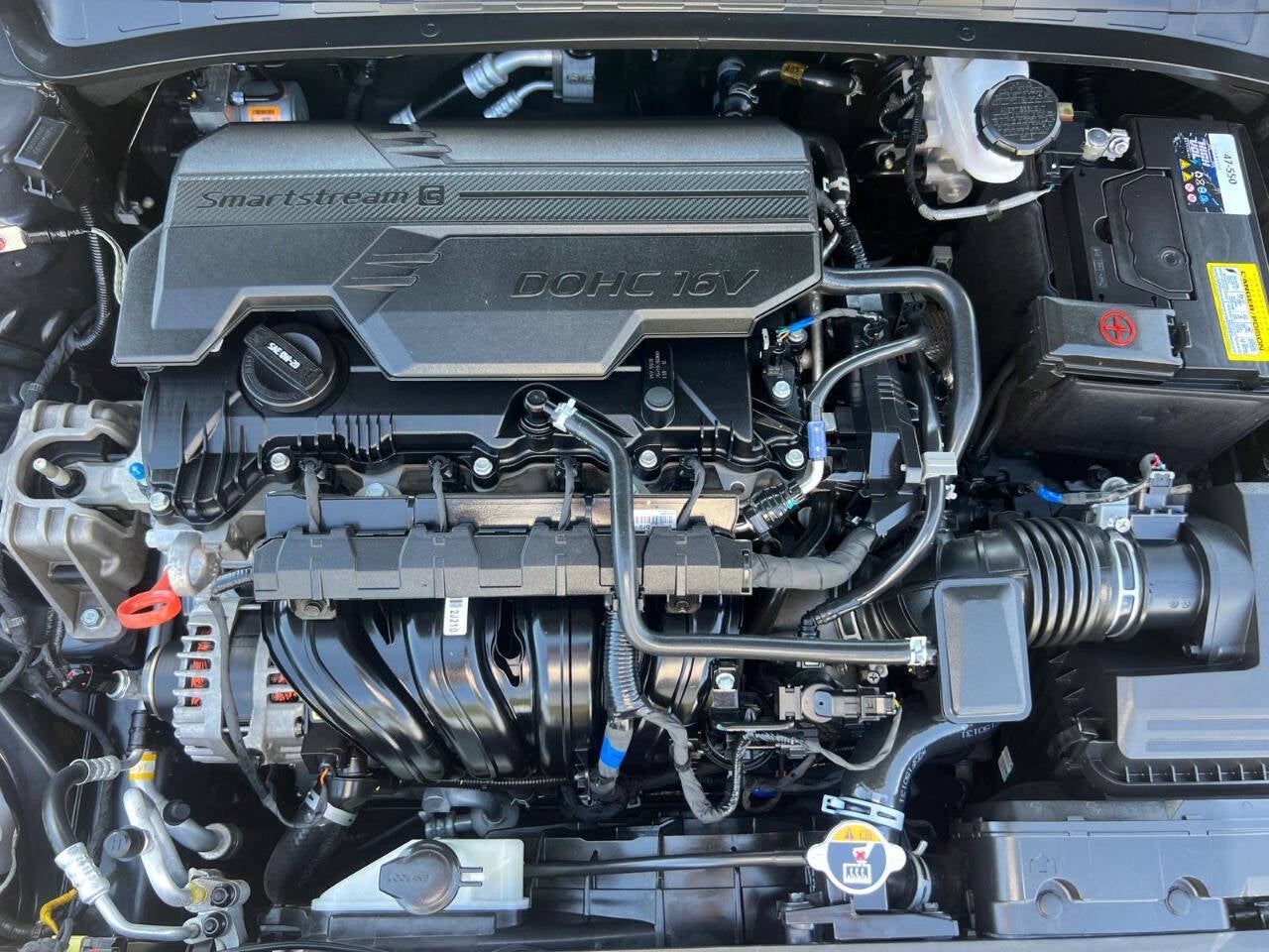 2023 Hyundai Elantra SEL 4dr Sedan