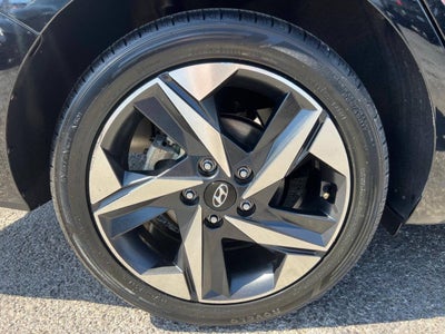 2023 Hyundai Elantra SEL 4dr Sedan