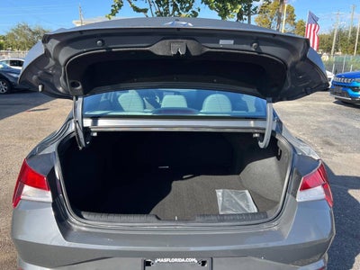 2023 Hyundai Elantra SEL 4dr Sedan SULEV