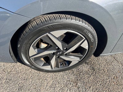 2023 Hyundai Elantra SEL 4dr Sedan SULEV