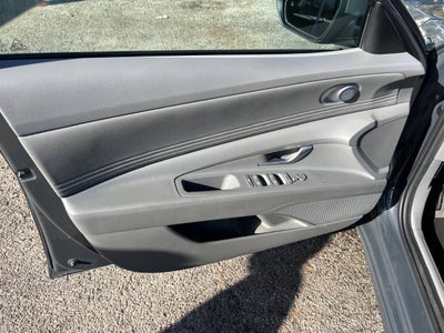 2023 Hyundai Elantra SEL 4dr Sedan SULEV