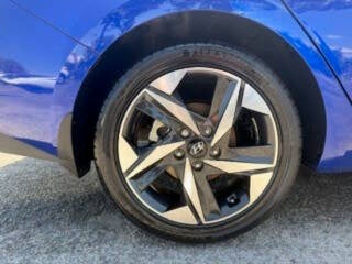 2023 Hyundai Elantra SEL 4dr Sedan