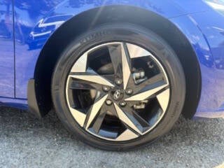 2023 Hyundai Elantra SEL 4dr Sedan
