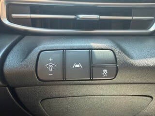 2023 Hyundai Elantra SEL 4dr Sedan