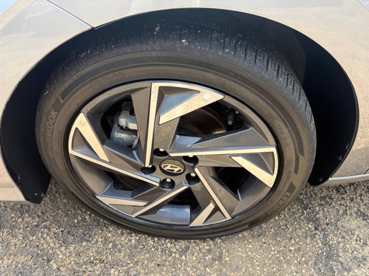2025 Hyundai Elantra SEL Convenience 4dr Sedan