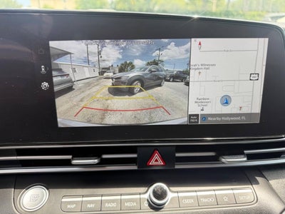 2025 Hyundai Elantra SEL Convenience 4dr Sedan