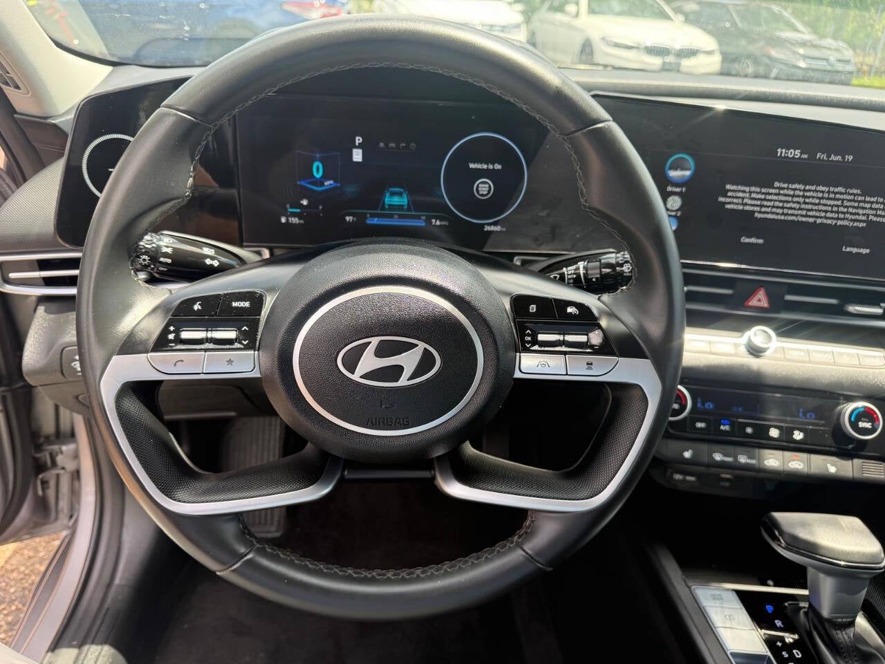 2025 Hyundai Elantra SEL Convenience 4dr Sedan
