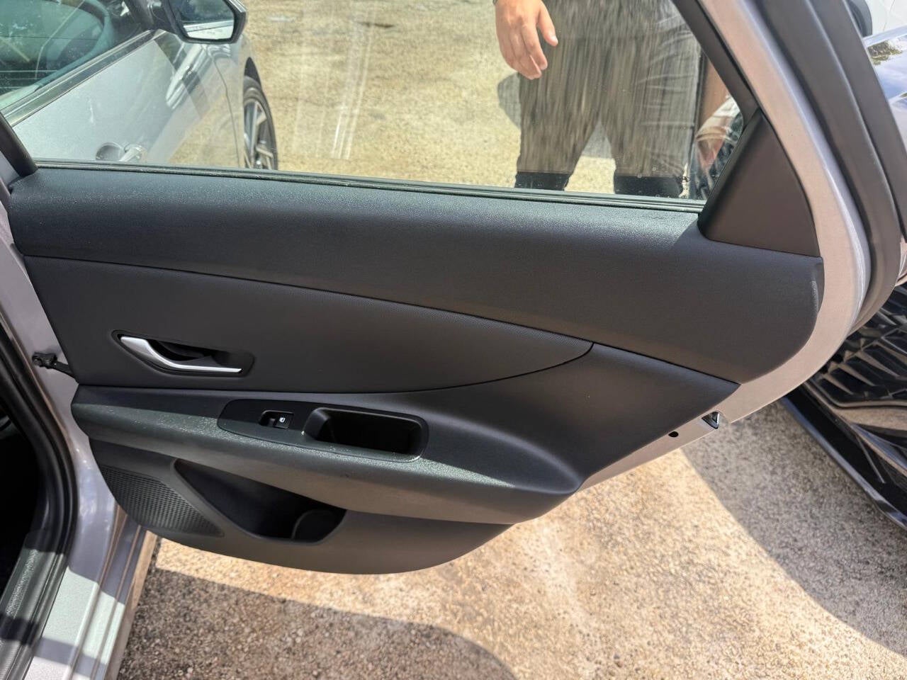2025 Hyundai Elantra SEL Convenience 4dr Sedan