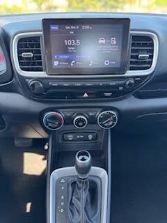 2023 Hyundai Venue SE 4dr Crossover