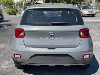 2023 Hyundai Venue SE 4dr Crossover