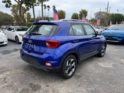 2022 Hyundai Venue Limited 4dr Crossover
