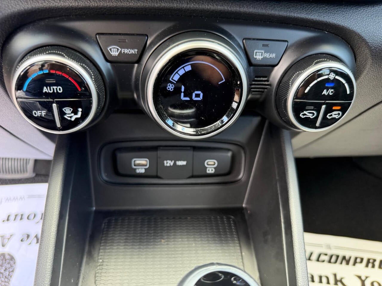 2024 Hyundai Venue Limited 4dr Crossover