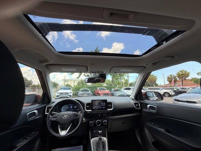 2024 Hyundai Venue Limited 4dr Crossover